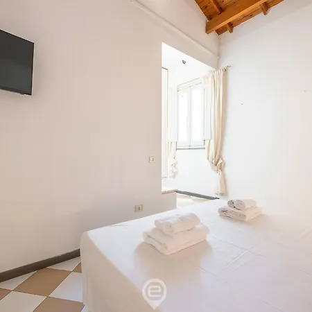 Estay - The Corner House Cagliari