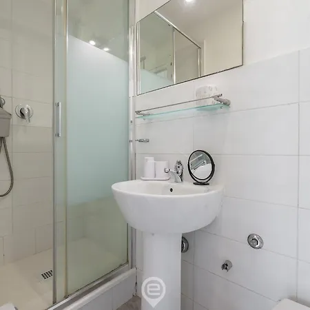 Estay - The Corner House 3* Cagliari