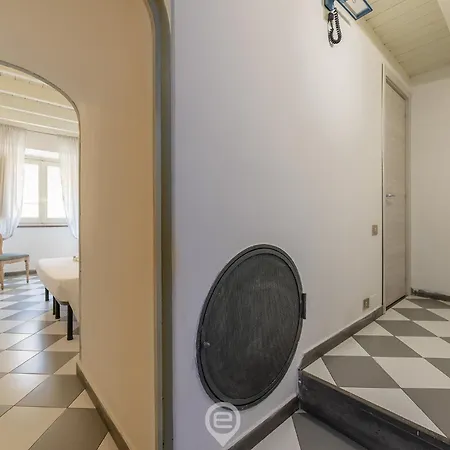 Estay - The Corner House Vendégház Cagliari